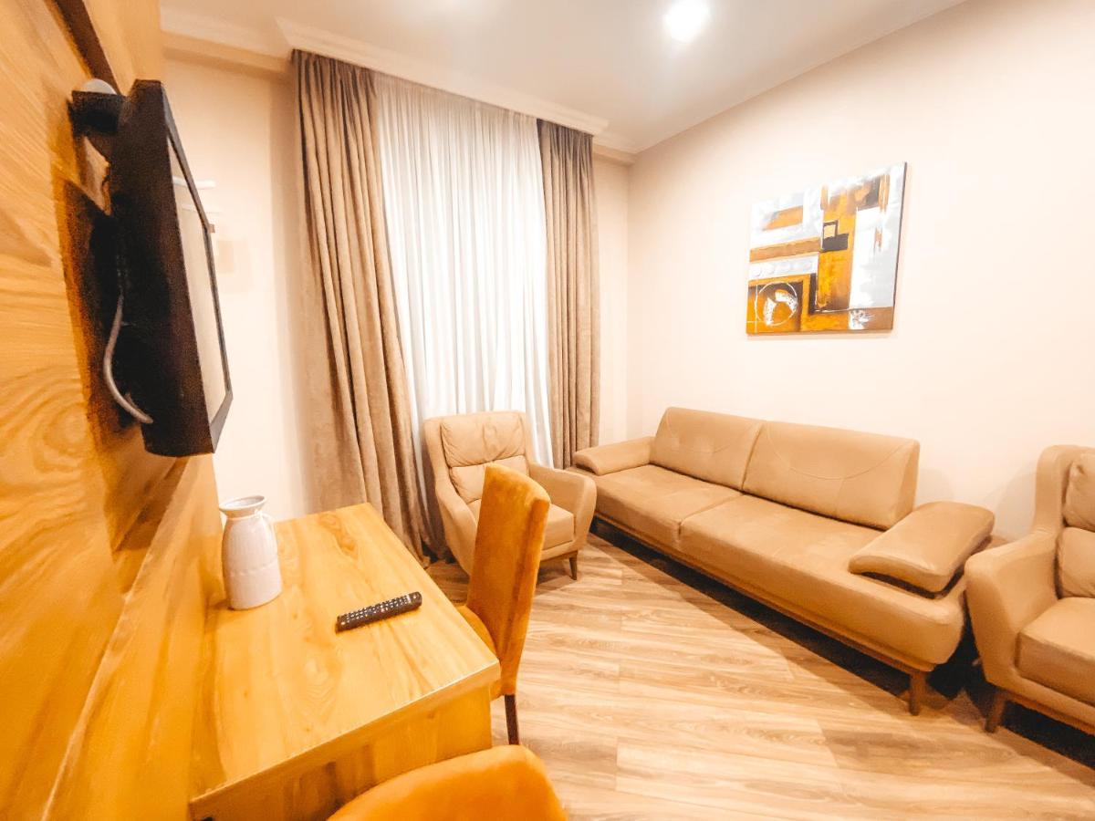 Sunset Tbilisi Luxury Aparthotel Luaran gambar