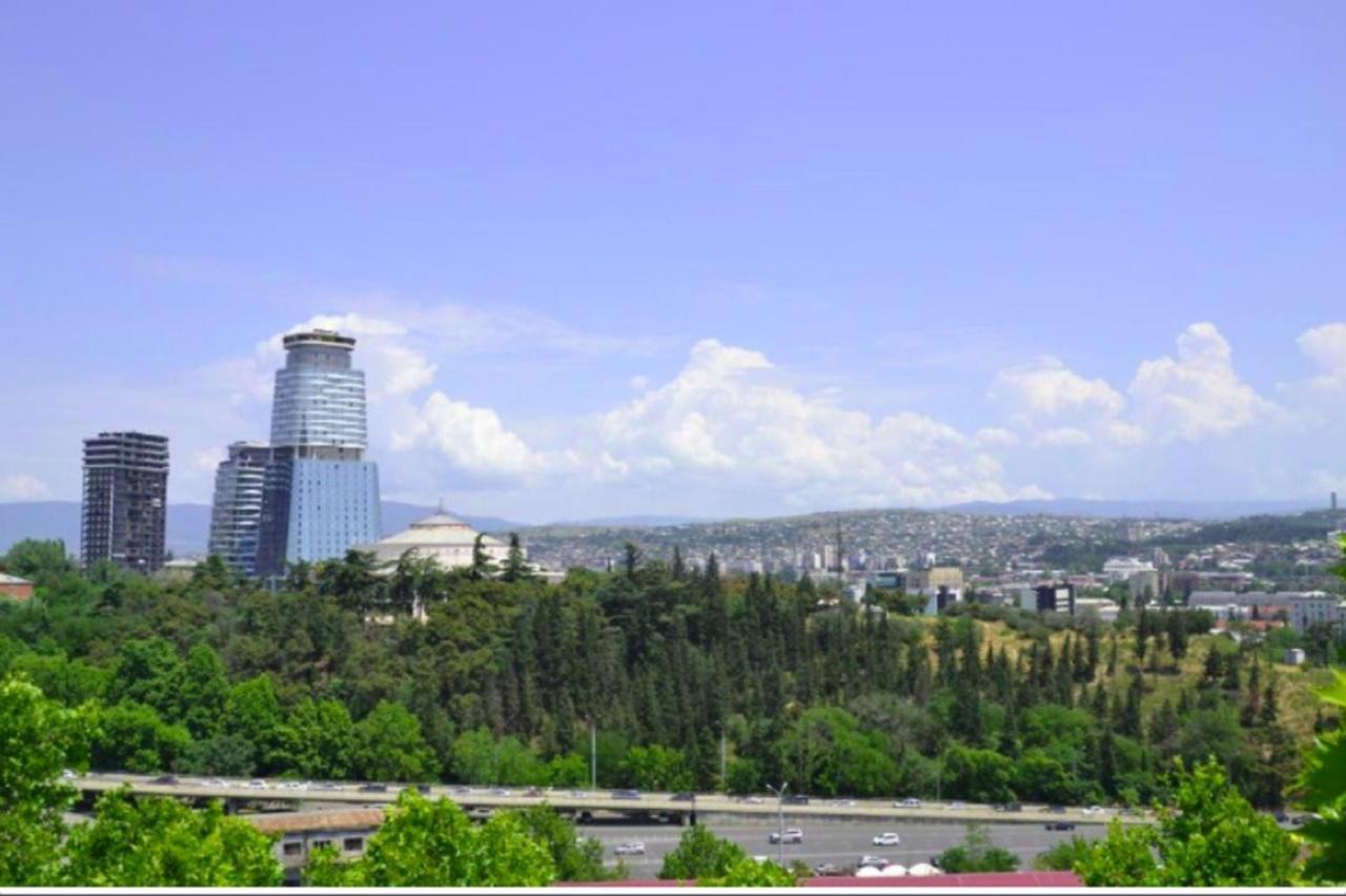 Sunset Tbilisi Luxury Aparthotel Luaran gambar